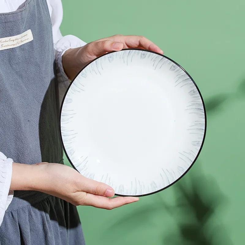 Kom- en Bordenset Eenvoudig Luxe Housewarming Keramisch Servies Eetkom- en Bordencombinatie Servies voor Koppels