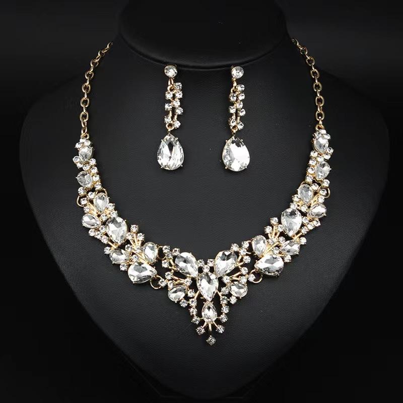 Popular water drop collarbone short necklace earrings two-piece set