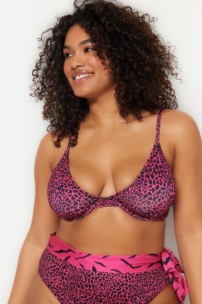 Women's Style Plus Size Fuchsia Balconette Plus Size Bikini Top