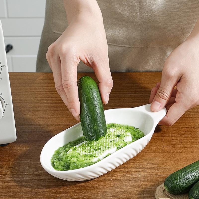 White Simple Style Ceramic Ginger Grater Tool Hand Grinder Garlic Masher Portable Carrot Ginger Grinding Kitchen Tool With Brush