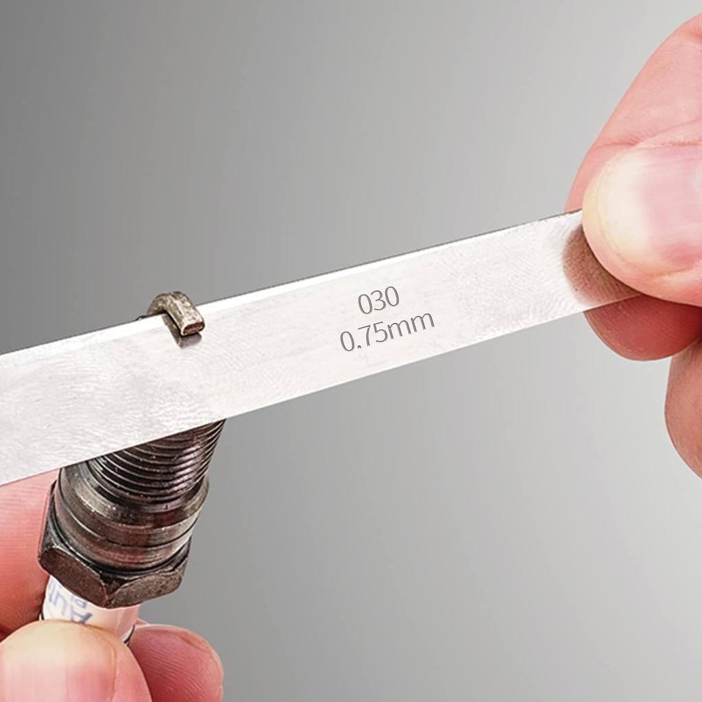 Bivethoi Feeler Gauge 32 Blades 0.05-1mm, Manganese Steel Metric Measuring Tool Set for Gap Thickness, (Length: 3.5" / 89mm)