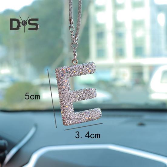 Bling Car Letter Charm Faux Crystal Letter Pendant Car Rear View Mirror Hanging Rhinestone Alfabet Ornament do Samochodowego Choinki
