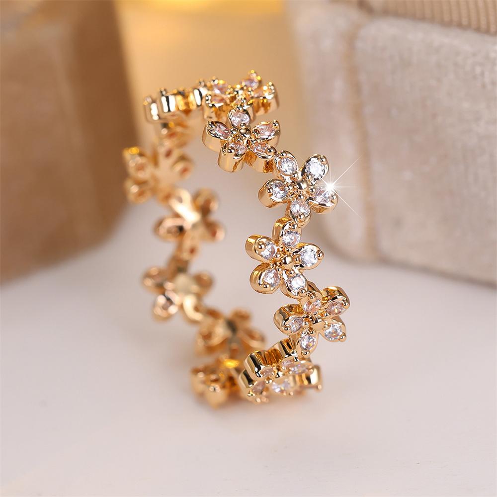 Female Cute Small Flower White Zircon Plumeria Rings For Women Vintage Trendy Gold Color Ring Wedding Jewelry Mother's Day Gifts