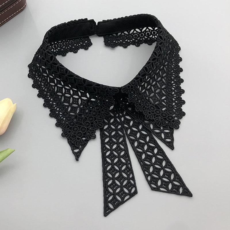 Vintage Embroidery Fake Collar For Women White Lace Hollow False Detachable Collar Lapel Shirt Tie Necklace Clothes Accessory