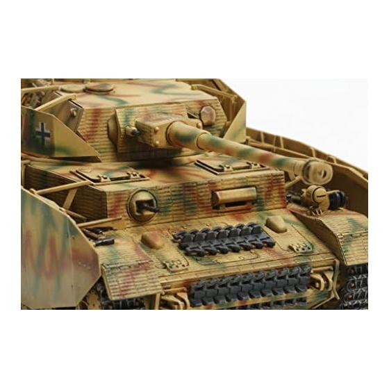 Tamiya 1/48 Military Miniature Series No.84 German Army Panzer IV H Type Late Model Plastic Model 32584