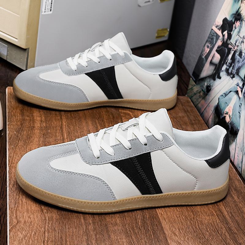 

Men s shoes autumn new retro German training shoes fashion flat baseplate shoes soft sole casual shoes men 48