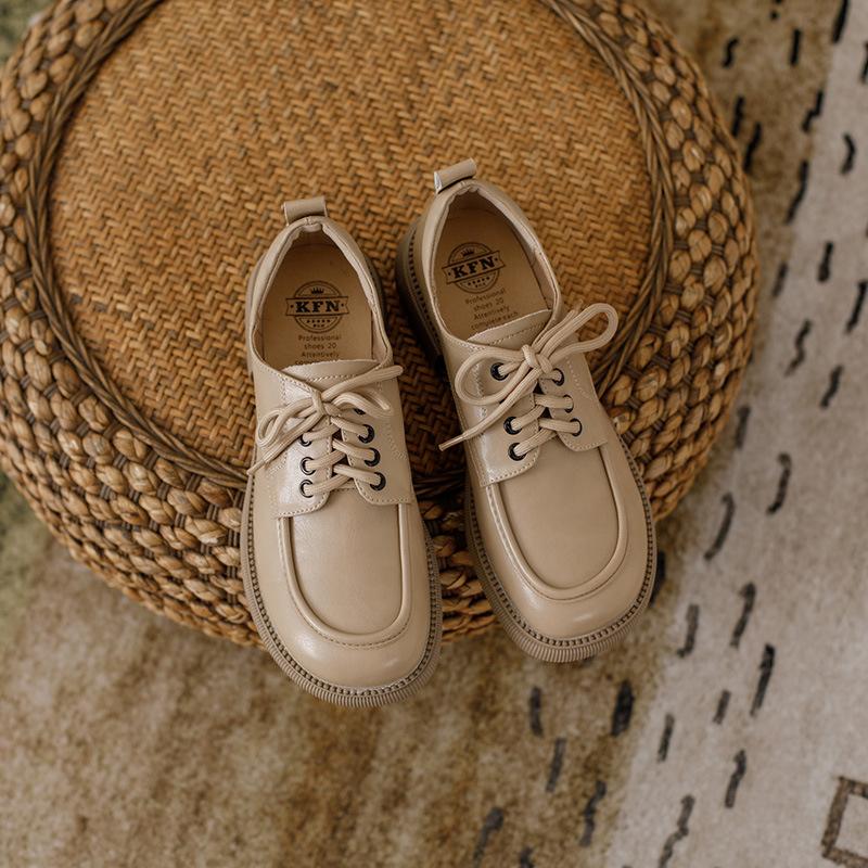 Modne damskie buty brogues Damskie buty Oxford na platformie Baleriny Styl brytyjski Vintage Wycięcia Płaskie Casual Damskie buty Buty Oxford Retro