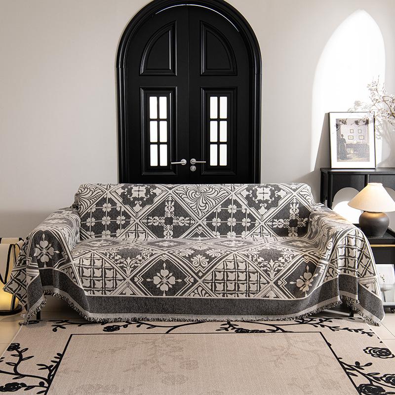 New Style Chenille Double-sided Sofa Cover Full Slipcover Anti-slip Cat Scratch Protective Cover Universal for All Seasons