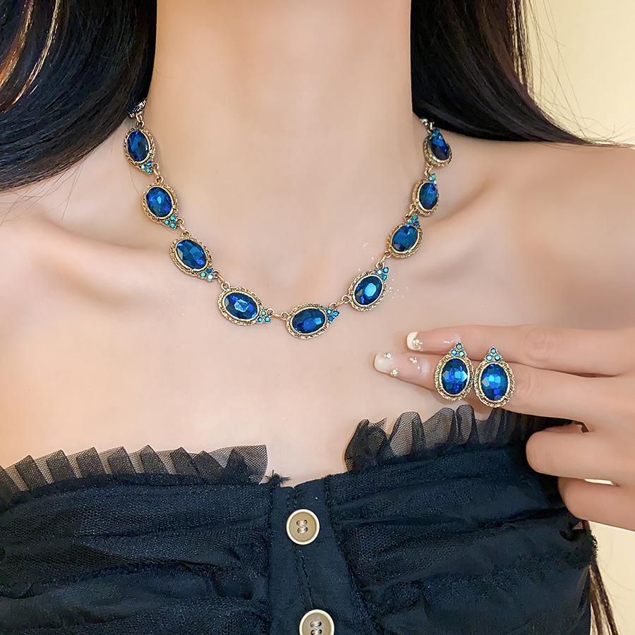 Zircon-set Oval Earrings Light Luxury High-end Simple Necklace Simple 2025 Korean Fashion Versatile Zircon Set for Women