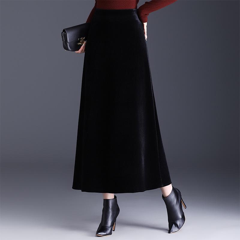 Golden Velvet A-line Skirt, Winter 2025, Elegant Korean Style, High-Waisted, Mid-Length, Slimming, Large Hem.