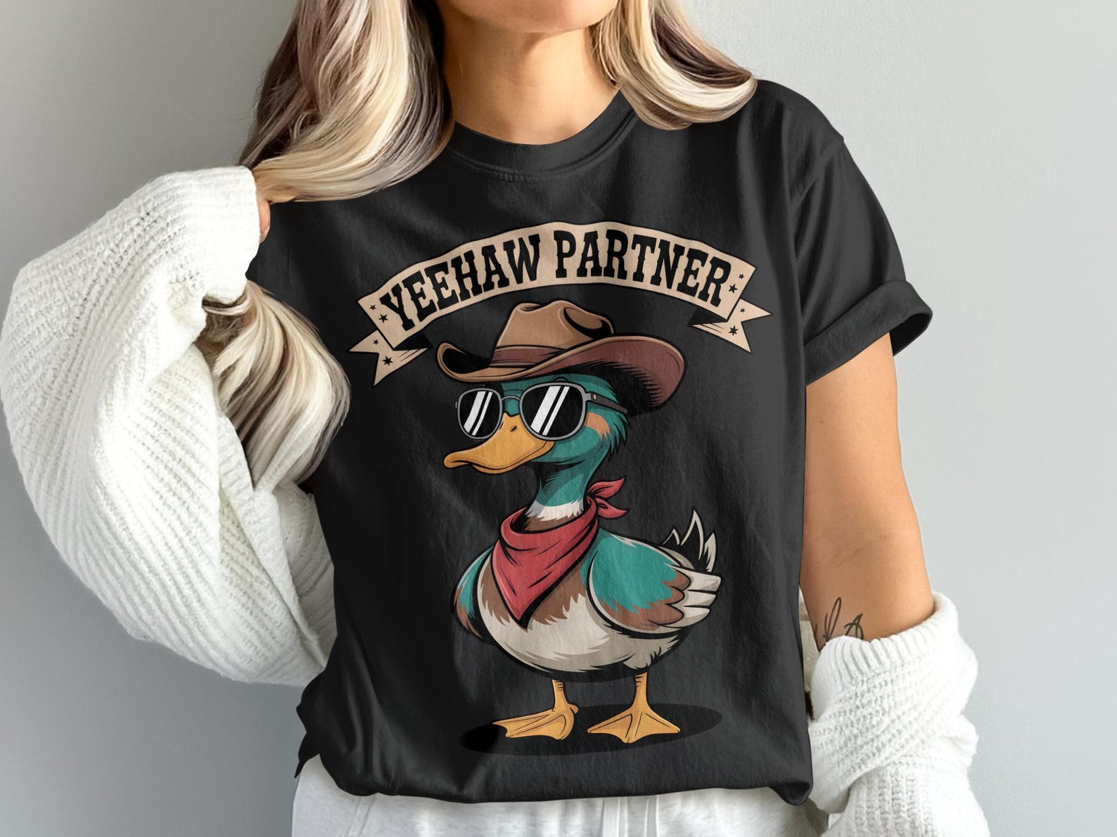 Yeehaw Partner Duck T-Shirt, Cowboy Duck Shirt, Funny Duck Shirt, Country Western Duck, Duck Lover Gift, Western T-Shirt, Quirky Duck T XL