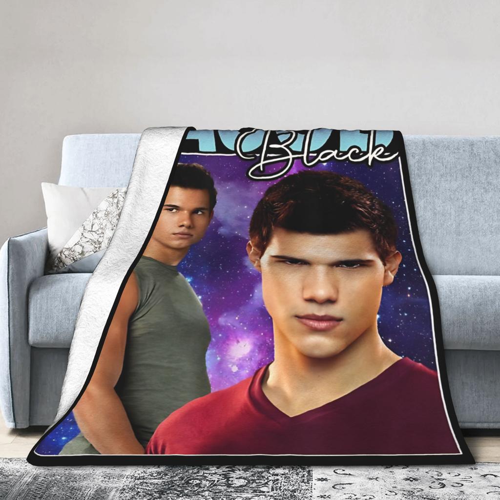 Soft Comfy Throw Blanket Picnic Twilight Jacob Black Blankets Flannel Bedspread For Sofa Home Aesthetic Sofa Bed Cover
