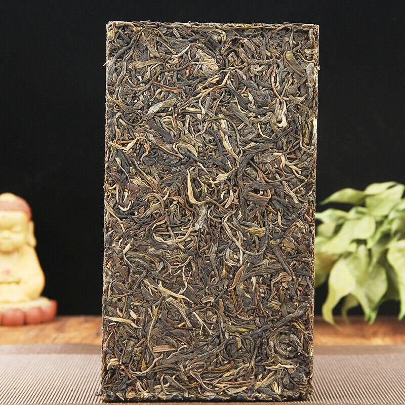 1000 г сырого зеленого чая Пуэр «Павлин» Top Kong Que Qing Zhuan Shen Puer Tea Brick 1000g — фото 3