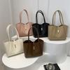 2026 New Early Spring Fashi Simple Retro Casual Large Capacity Commuter Underarm Tote Shoulder Bag Women Handbags