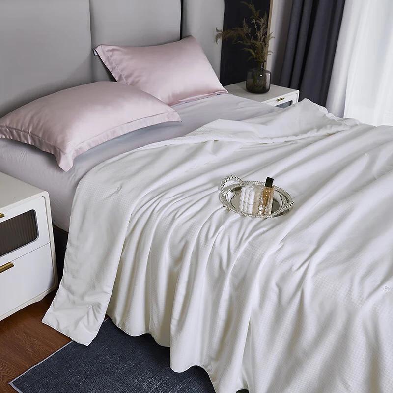 HONGDOU Spring Silken Whisper Quilt