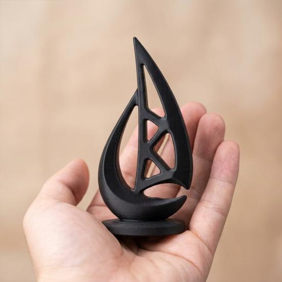 Mini 3D Printed Sailboat Figurine Nautical Coastal Boat Sculpture for Modern Home Office Mantel Bookshelf Decor