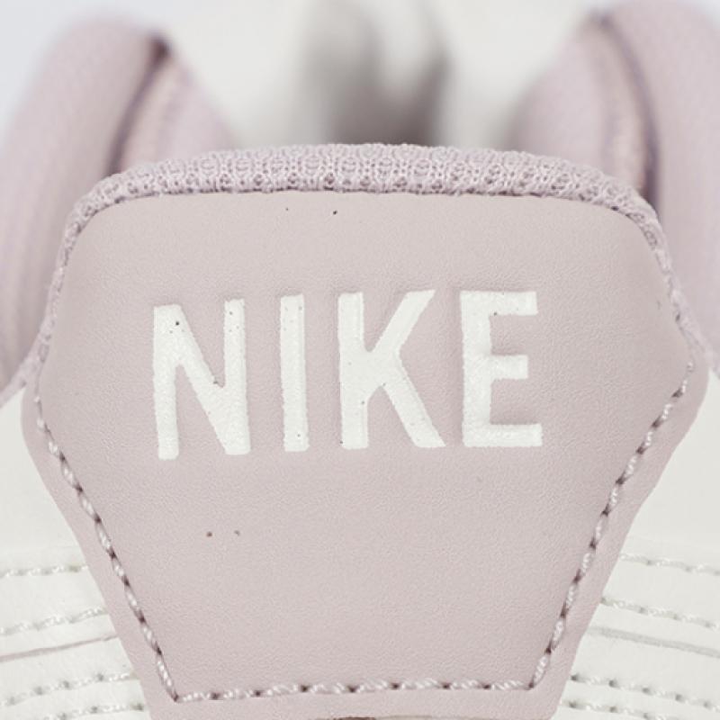 Nike W Court Vision loW