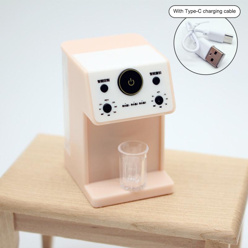 

1:12 миниатюрный кукольный домик, настольный диспенсер для воды с зарядным кабелем, мебельная техника, модель, декор, игрушка розовый