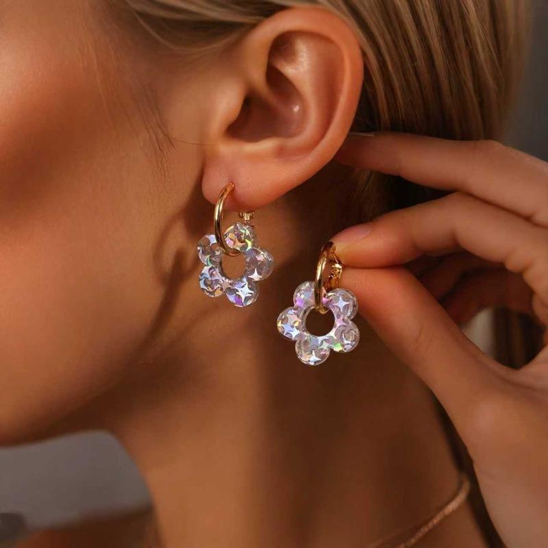 Modische Blume Ohrringe Damen Nischen Design Sinn Farbe Temperament Elegant Vielseitig Ohrringe