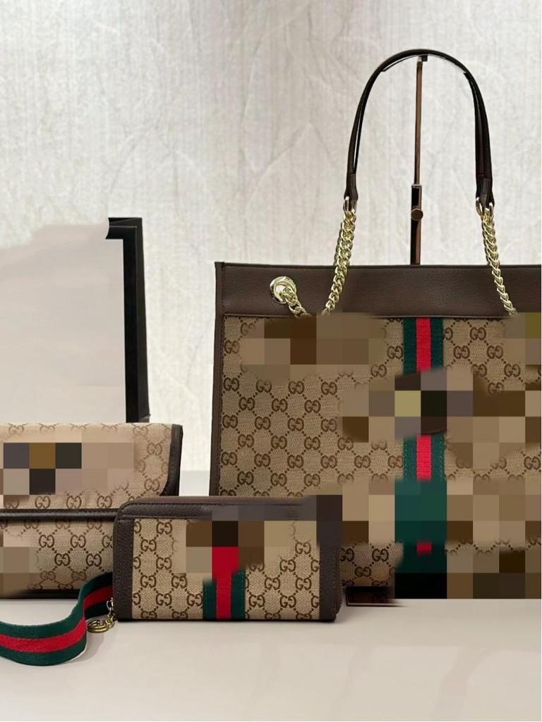 Módna Cross-Body Taška s logom Double G: Štýlová taška typu obálka/prsia s kvetinovým dizajnom, ideálna pre influencerov a módnych nadšencov
