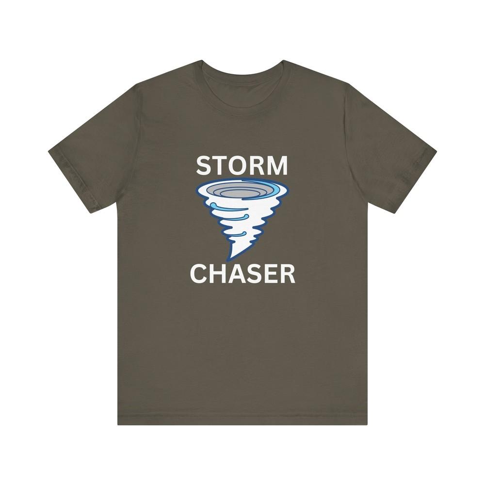 T-shirt Cacciatore di Tempeste Unisex a Maniche Corte Perfetta per gli Appassionati di Tempeste