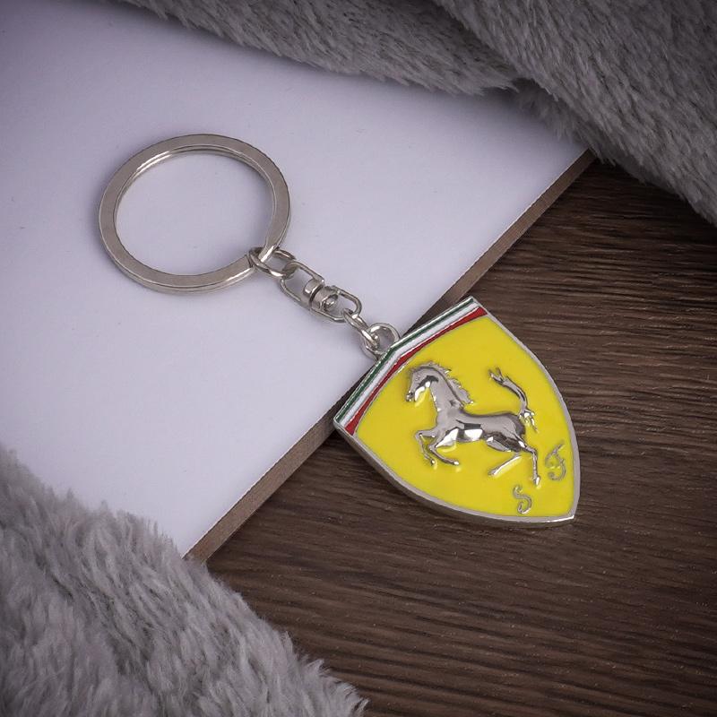 For Ferrari Roma 488 Portofino F8 Roma Spider SF90 Superfast 3D Metal Car Logo Keychain Keyring Men's and Women's Key Decoration