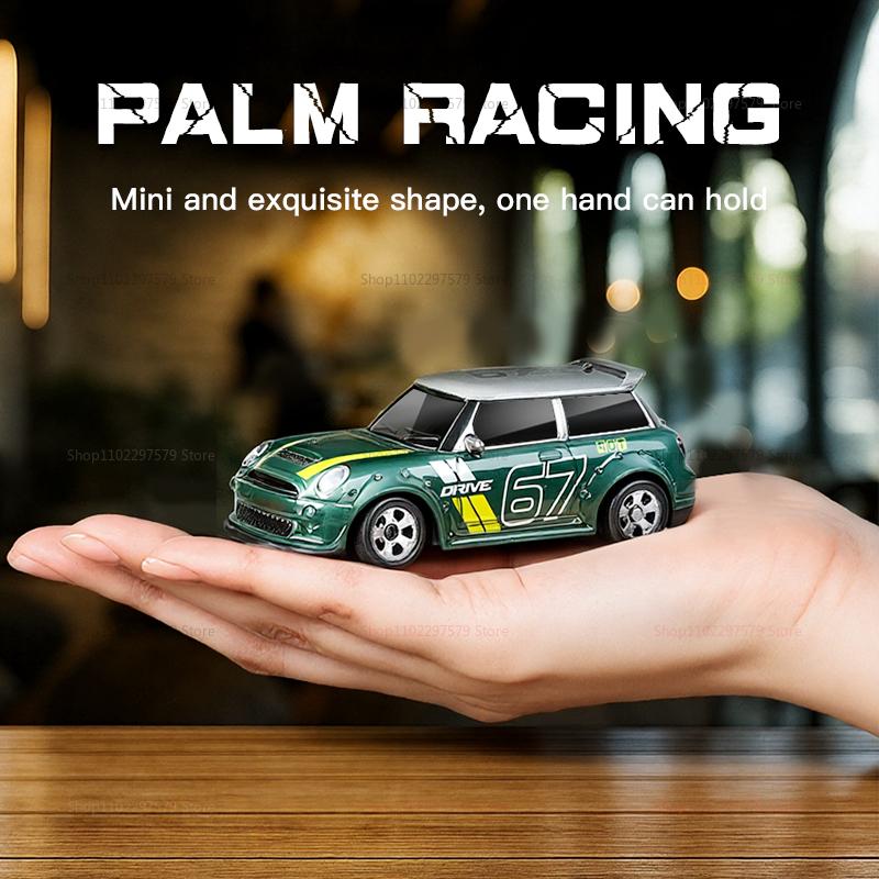 New 4WD 2.4GHz RC Drift Car Mini Palm Racing Model Desktop Toy 1:64 Scale Remote Control Car Gifts For Kids Boys And Beginners