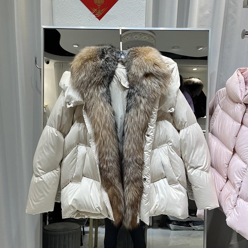 Europe Station winter new high-end fur silk fox fur collar down jacket women's short loose thickened coat