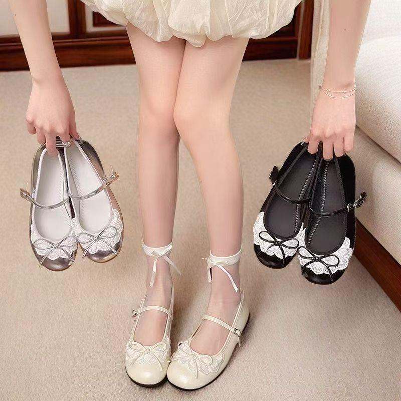 Retro flat bottom word with Mary Jane single shoes spring and summer new lace edge bow small leather shoes women