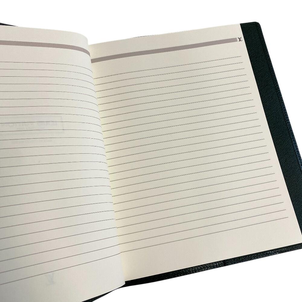 LOUIS VUITTON R20407 Taiga leather Notebook cover green leather Used