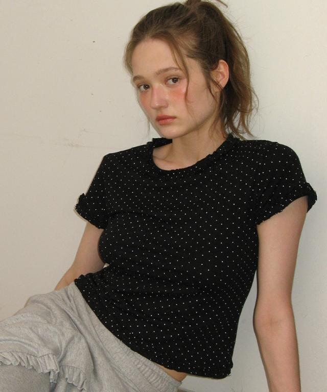 RONRON Neck Ruffle Short Sleeve T Shirt Black Dot