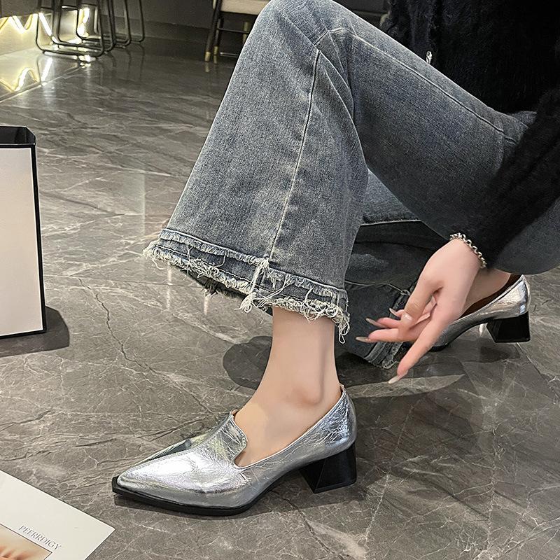 Wind small leather shoes pointed thick heel new spring versatile style single shoes women