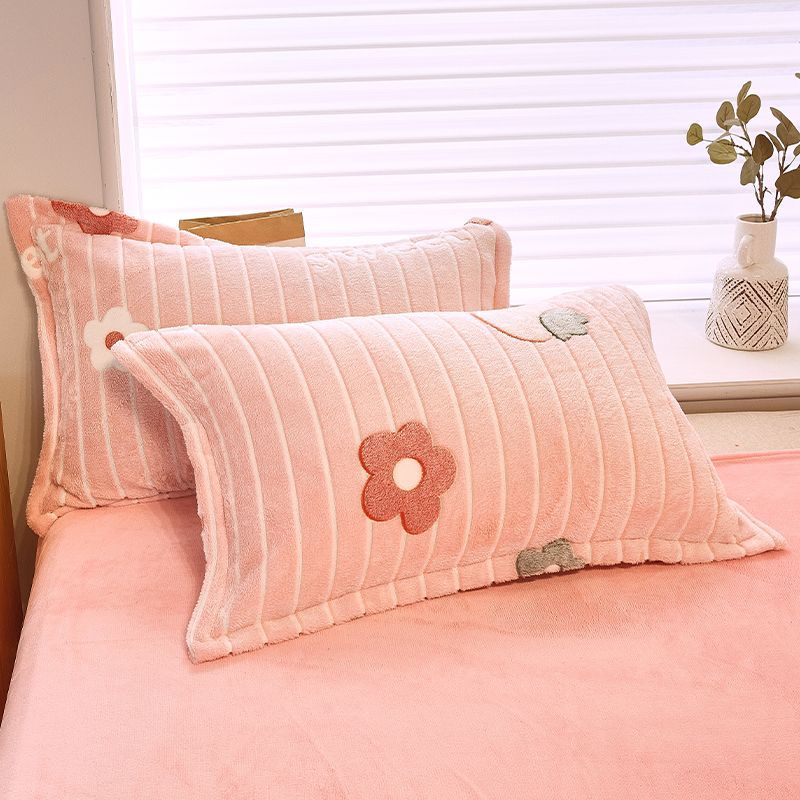 Flower Flannel Pillowcase Winter Warm Flannel Comfortable Pillow Cover Cartoon Printed Coral Fleece Velvet Pillowcase