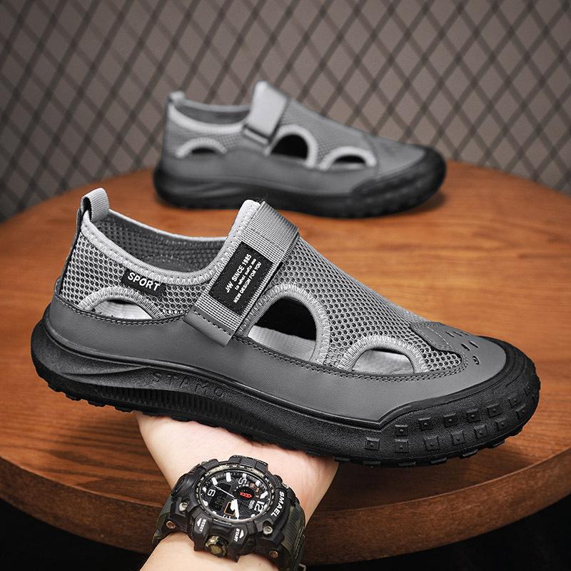 2025 Summer Men's Casual Breathable Shoes Summer Large Mesh Hollow Sandals Beach Shoes Lightweight Men's Mesh Sandals