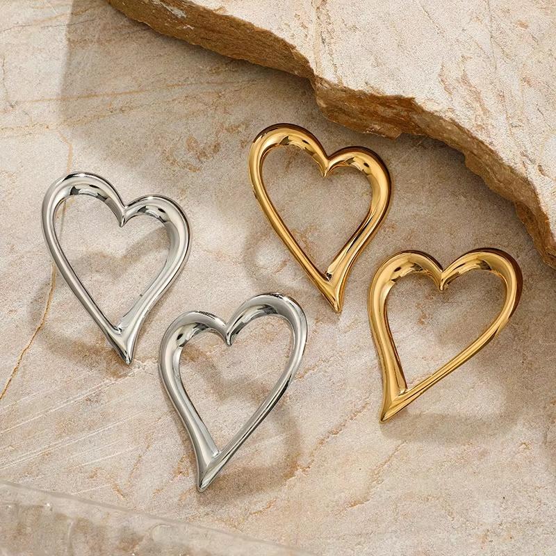 Fashion Minimalist Geometric Heart Stud Earrings Personality Gold Plated Stainless Steel Hollow Out Heart Earrings Daily Wear