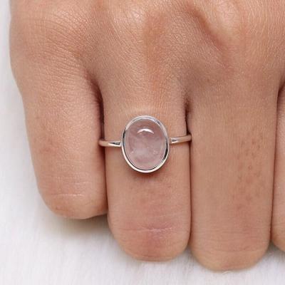 Rosenquarz-Ring, 925er Silberring, Damenring, Stapelring, handgefertigter Schmuck, Geburtstagsgeschenk, Geburtssteinring, Alltagsschmuck