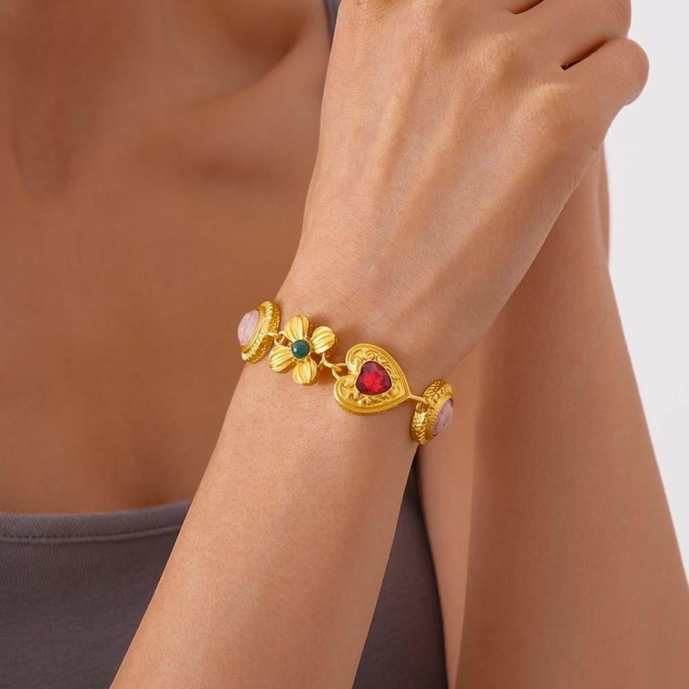 Court Style Vintage Necklace Elegant Retro Emboss Earrings Heart Cameo Bracelet  Girls