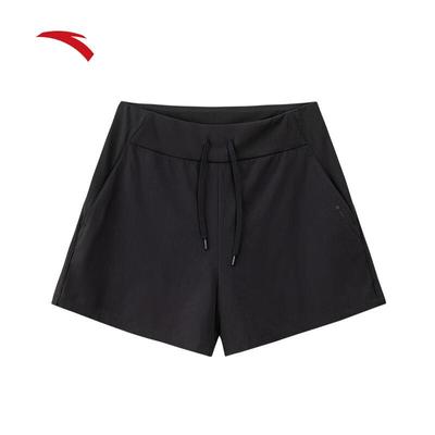 Hosen & Röcke – Shorts
