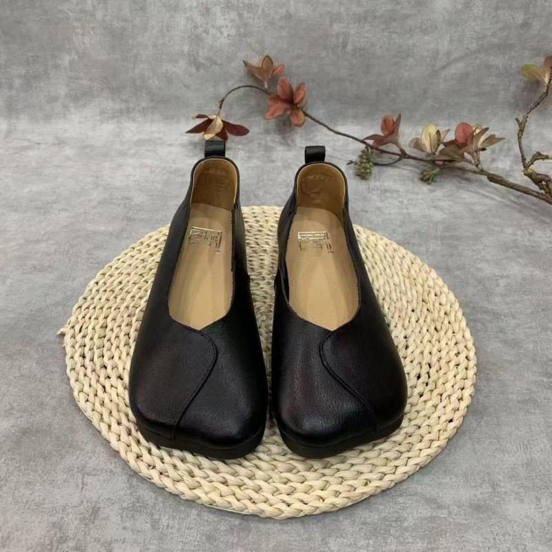 Fashion Leather Flats Women Loafers Shoes Square Toe Shallow Casual Shoes 2025 Trend Walking Soft Cozy Winter Designer Femme Chaussures