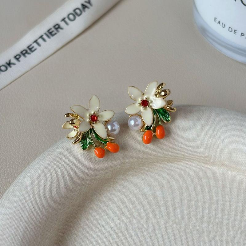 2025 New Trendy Enamel Kumquat Flower Stud Earrings for Women Sweet Imitation Pearl Flower Stud Earrings Fashion Date Zircon
