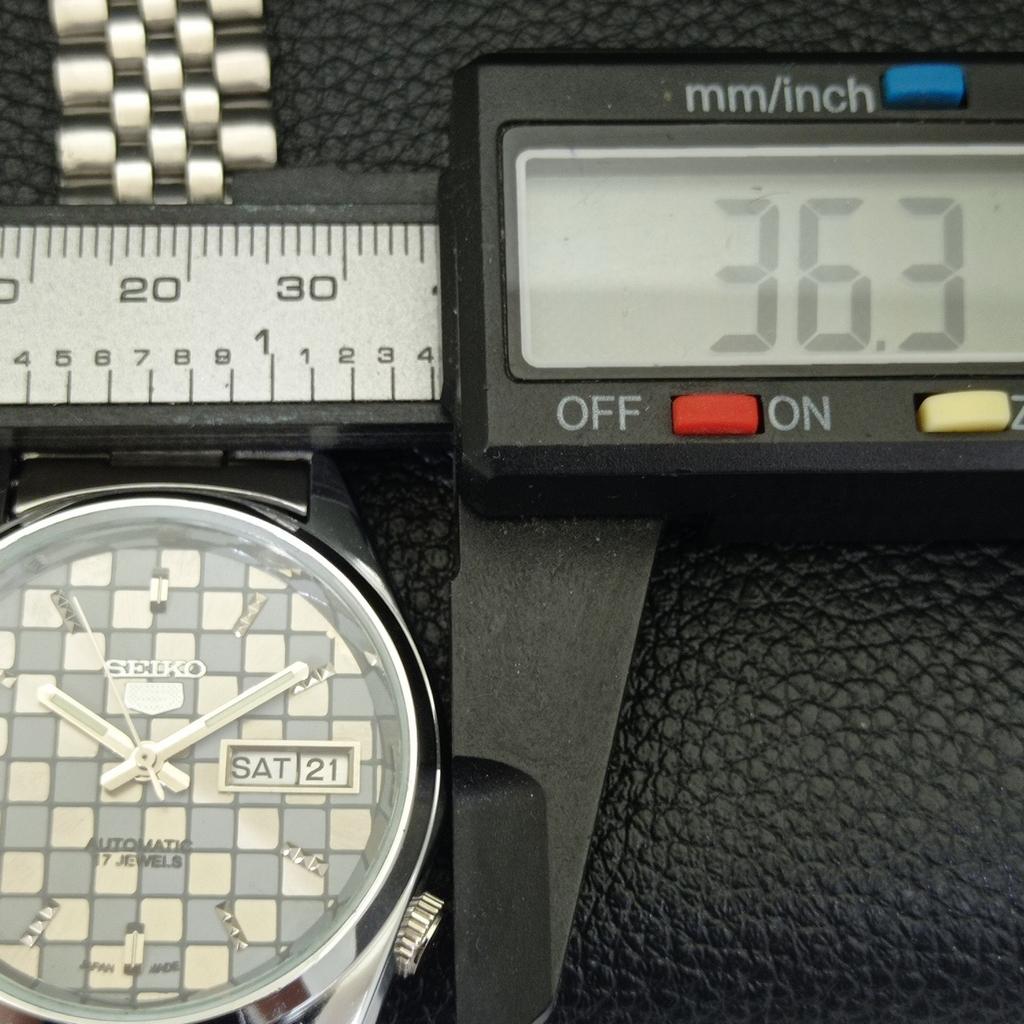 MENS VINTAGE REFURBISHED SEIKO 5 AUTOMATIC JAPAN GREY COLOR DIAL WATCH a440475-d Sk-a440475-2