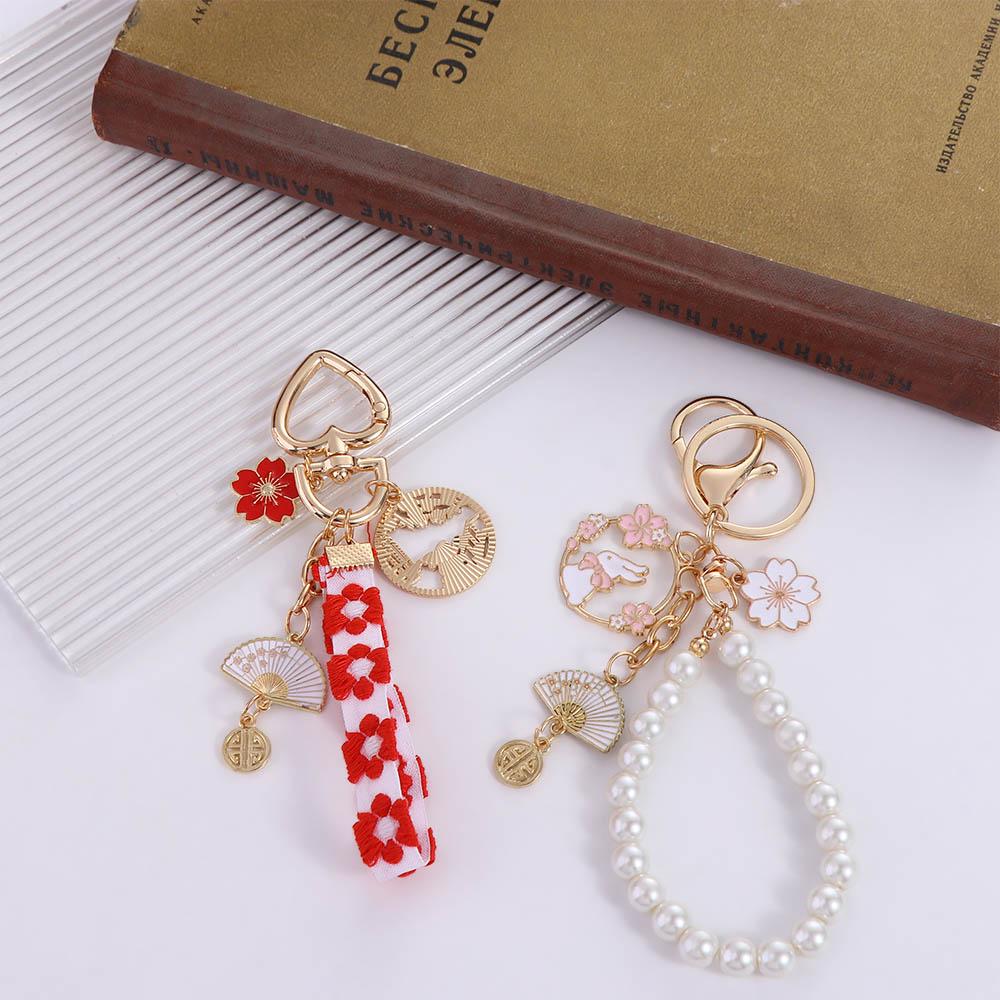 Kawaii Cartoon Pearl Floral Zinc Zinc Alloy Keyring Rabbit Keychain Women Backpack Decor Korean Style Pendant