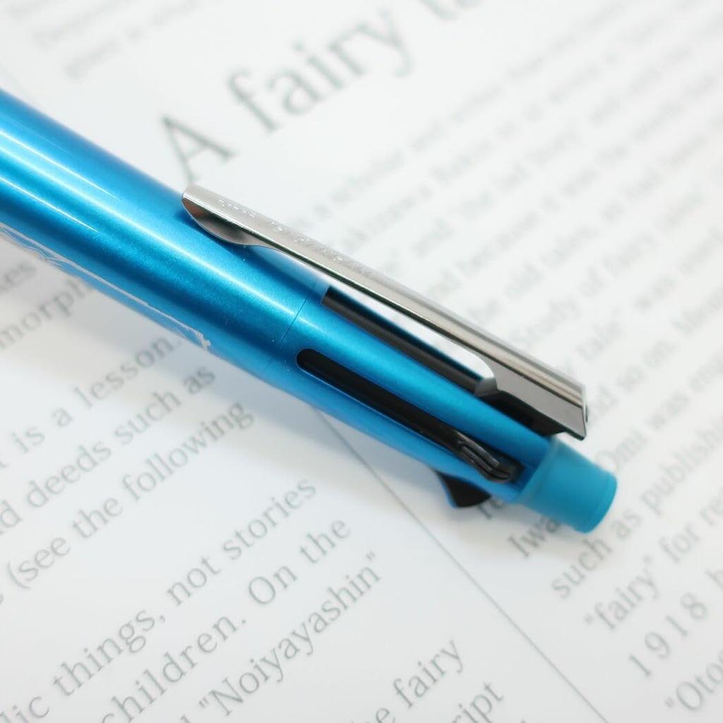 Blue Lock Ballpoint Pen, 4 Colors, 0.7mm, Mechanical Pencil, 0.5mm, Jetstream 4&1, Made in Japan, Rin Itoshi Set (Ballpoint Pen, Name Sticker)