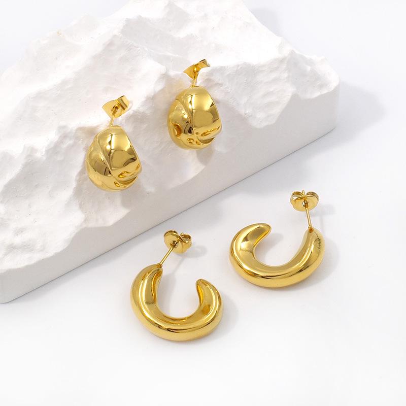 Elegant Geometric 18K Gold Plated Stainless Steel Earrings for Women - Luxury C-Shaped Stud Jewelry Bestseller