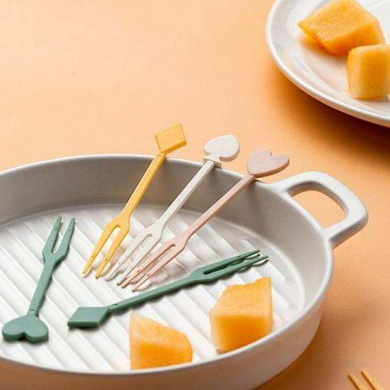 Mickey & Animal Paradise Cute Mini Bento Decoration Picks & Fruit Forks Set