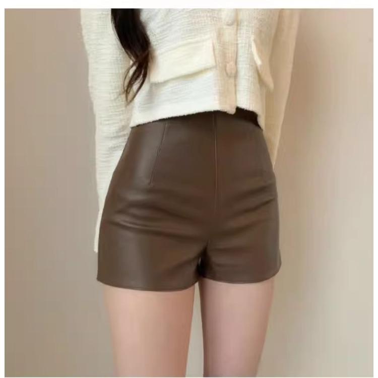

Women s Petite High Waisted Bodycon Super Short Outer Wear PU Leather Shorts Fall Spring Mini Shorts Versatile Slim Fit Hot Pants 5XL темно-коричневого кольору