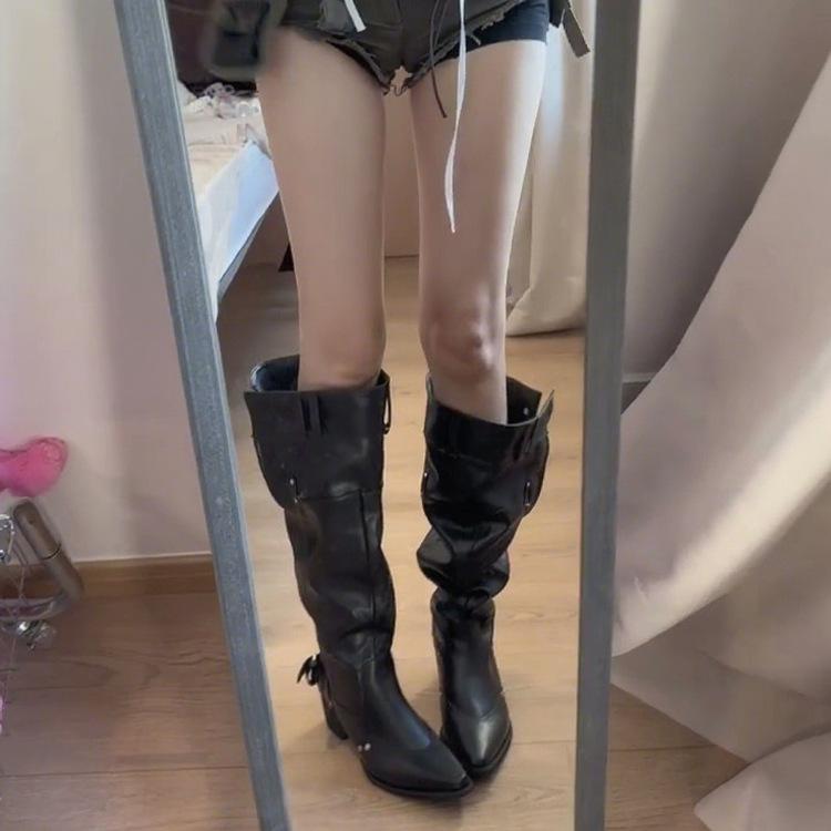 Maillard Retro Spitzstiefel mit dickem Absatz Damen 2025 neu Herbst vielseitig und dünne Gürtelschnalle Stiefel mit Blockabsatz