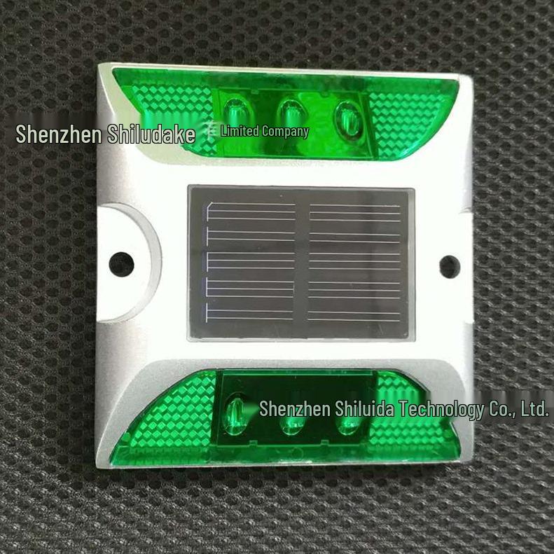 Solar-Powered Cast Aluminum Road Stud Light for Highway Night Illumination