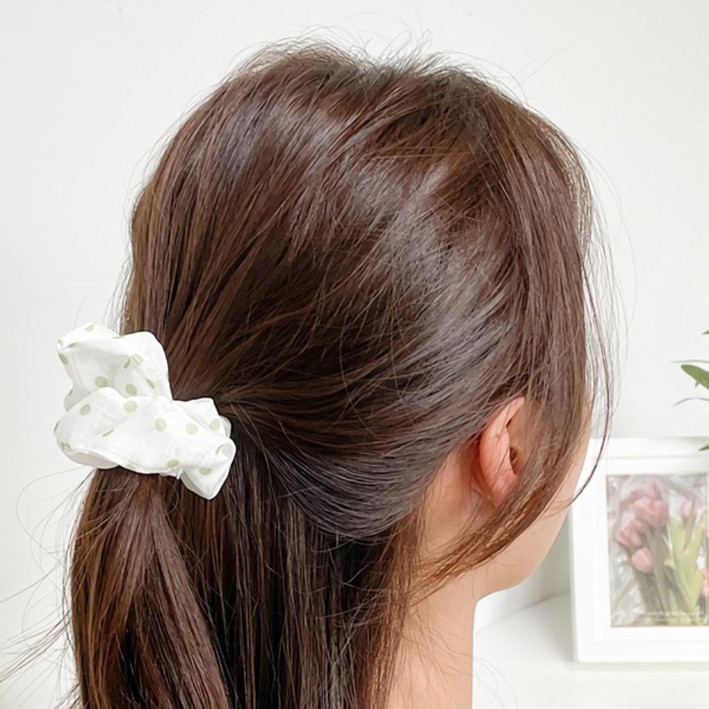 

Chiffon green and white patterned scrunchie band in 5 colors