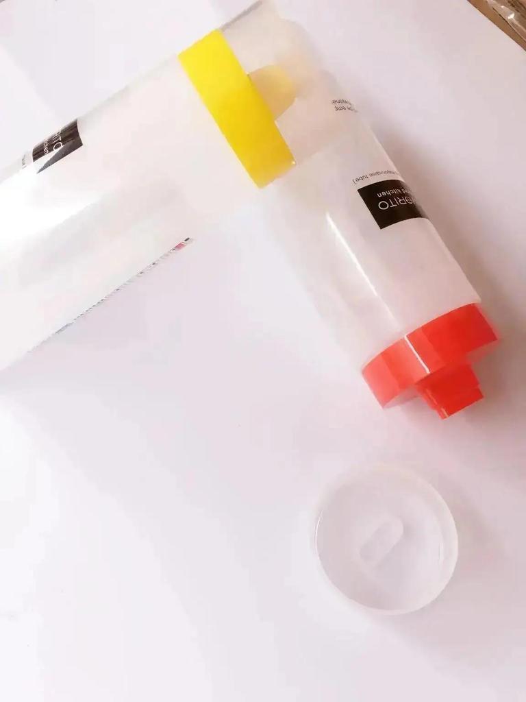 New 2025 New 300ml 4-Hole Plastic Salad Mustard Kitchen Squeeze Convenience Silicone Bottle Condiment Decoration Tools To 1